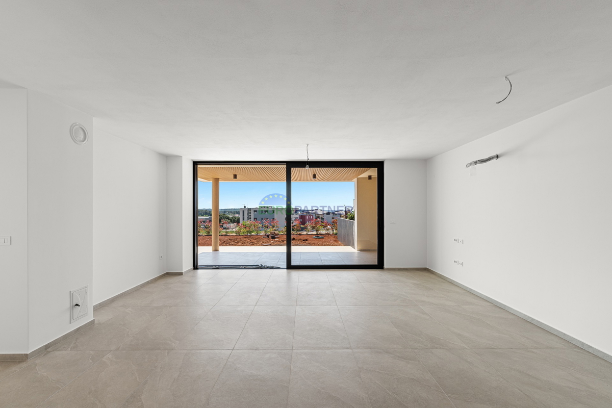 Istra, Novigrad, sodobno stanovanje na odlični lokaciji