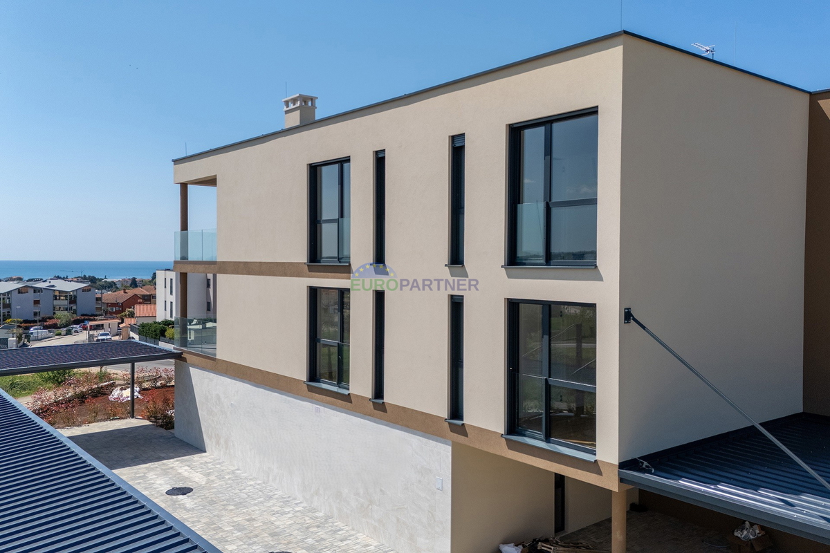 Istra, Novigrad, sodobno stanovanje na odlični lokaciji