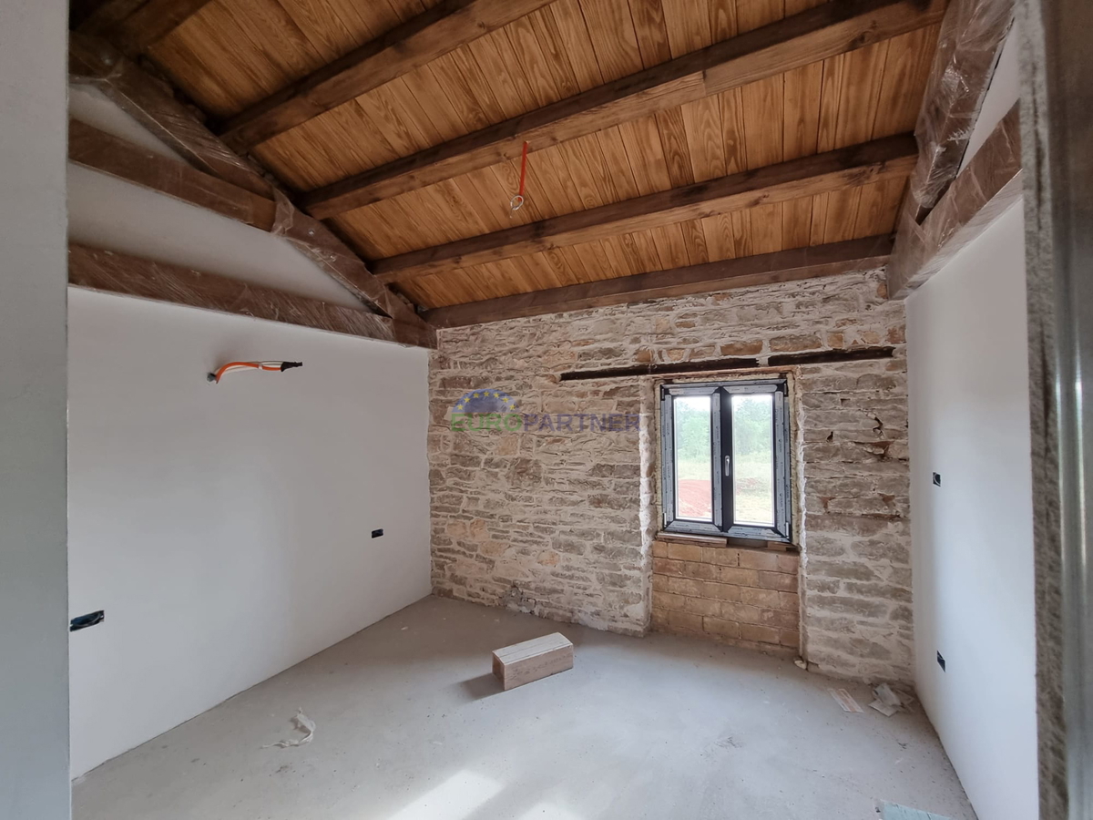 Čudovita stancija v bližini Barbana