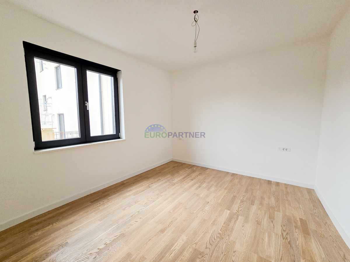 Apartma v pritličju z vrtom, Vabriga, Istra