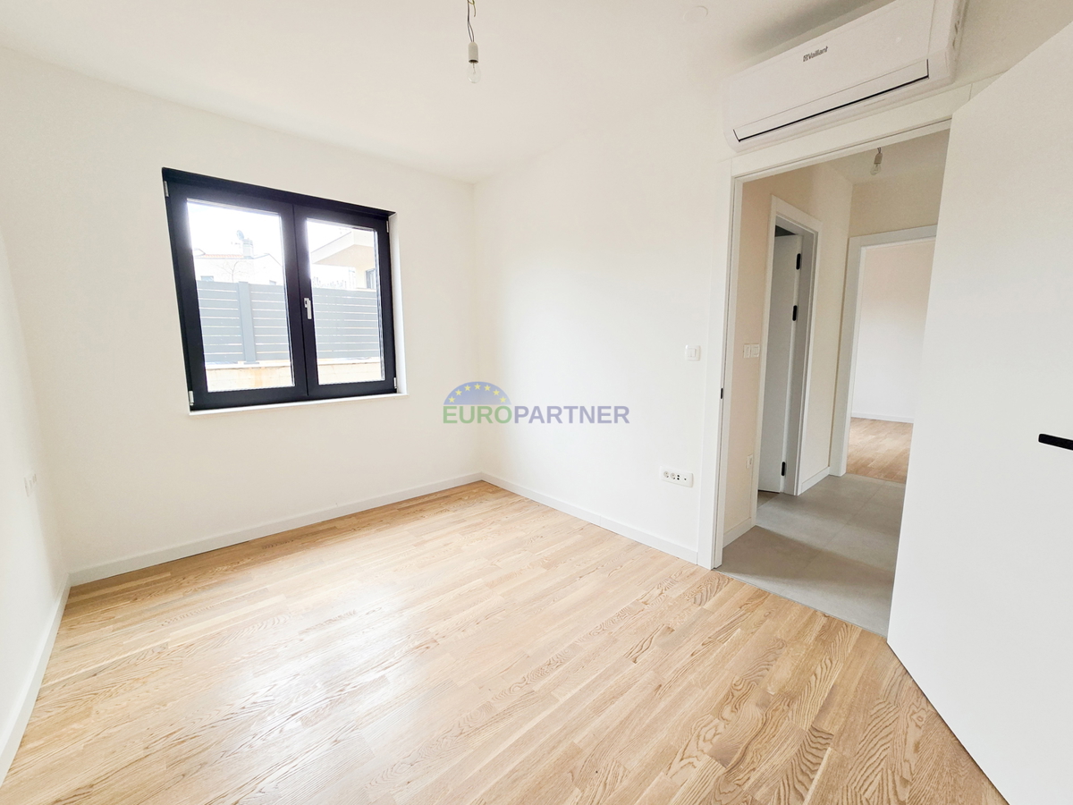Apartma v pritličju z vrtom, Vabriga, Istra