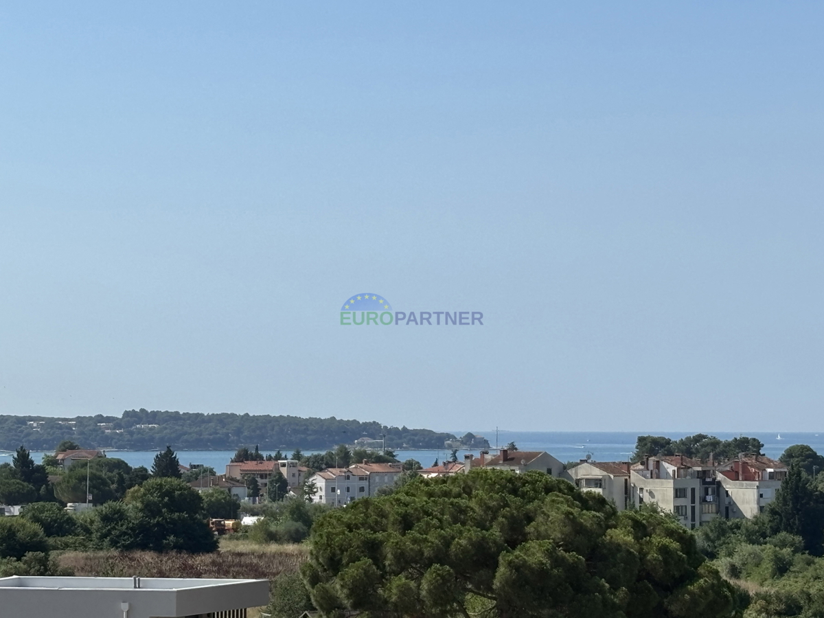 Istra, Novigrad, stanovanje s prekrasnim pogledom na morje