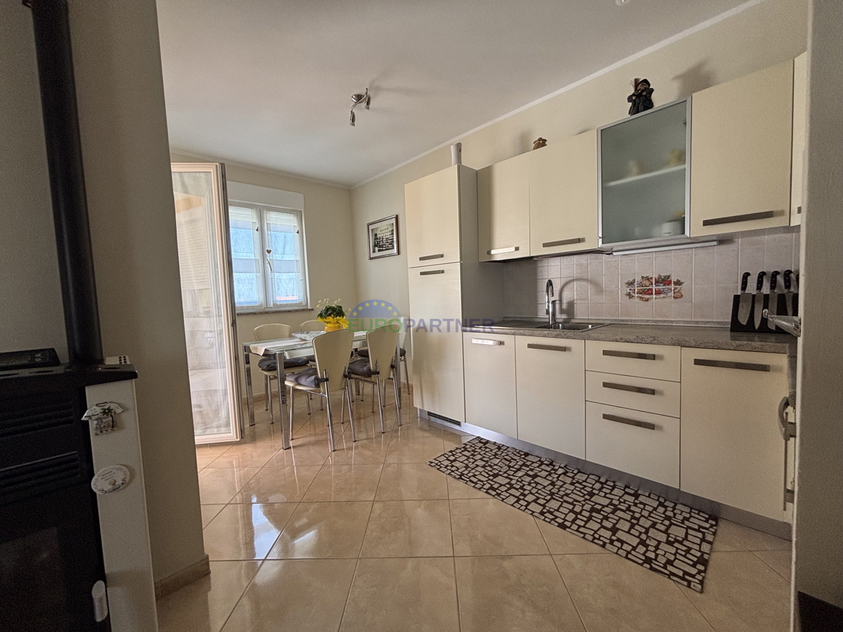 Istra, Novigrad, stanovanje s prekrasnim pogledom na morje