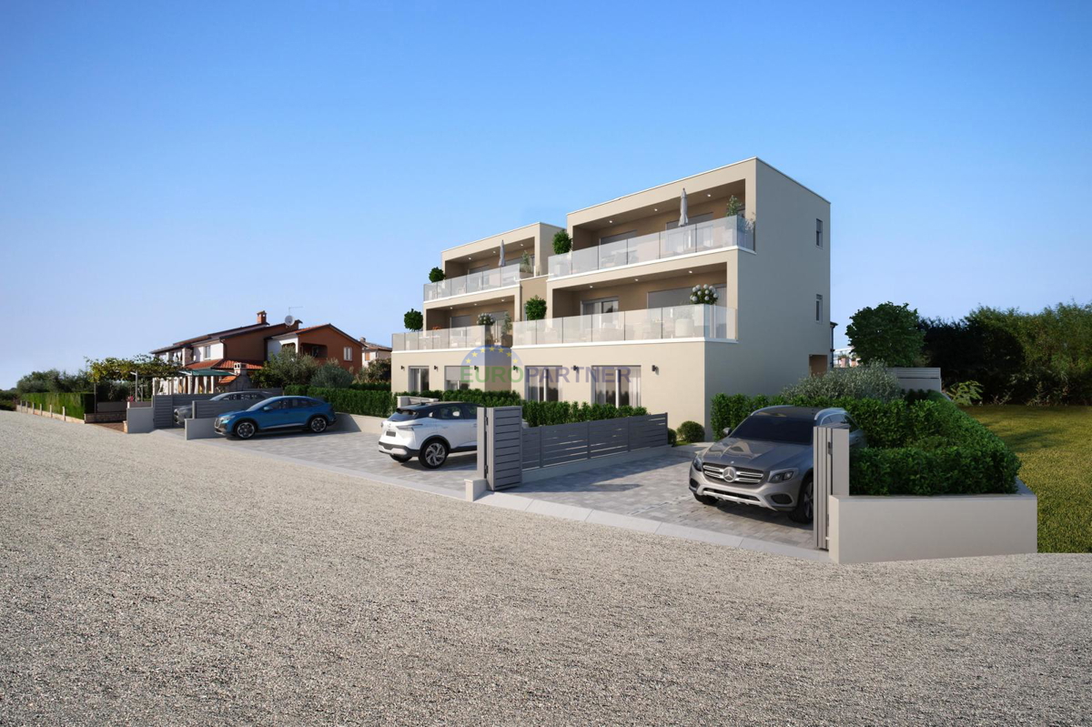 Istra, Poreč, sodobno stanovanje z vrtom