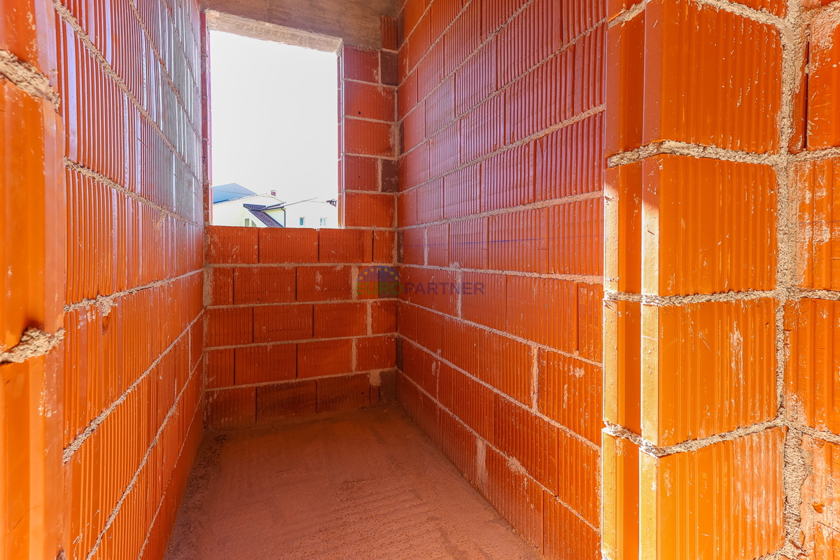 Stanovanje z vrtom 400 m2, Poreč