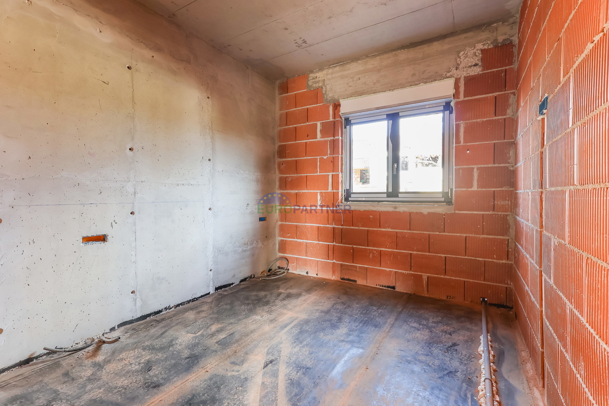 Stanovanje z vrtom 400 m2, Poreč