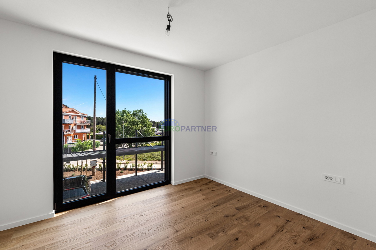 Istra, Novigrad, sodobno stanovanje v prvem nadstropju razkošne stavbe