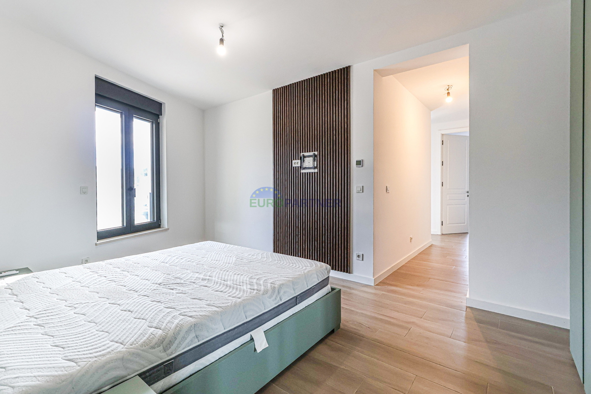 Luksuzno stanovanje 500 m od morja! Poreč