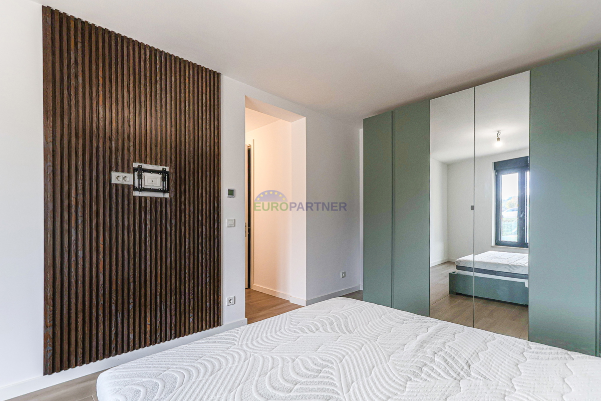 Luksuzno stanovanje 500 m od morja! Poreč