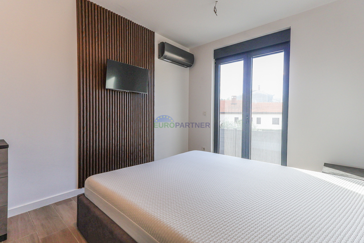 Luksuzno stanovanje 500 m od morja! Poreč