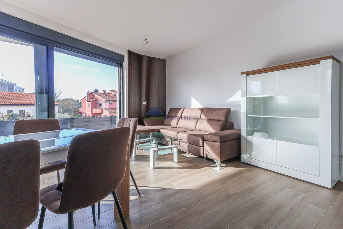 Luksuzno stanovanje 500 m od morja! Poreč