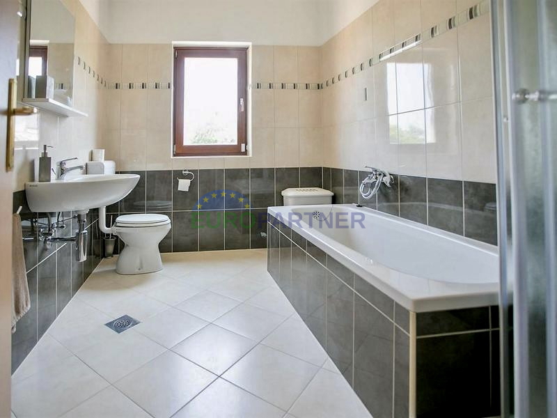 Hiša z odprtim pogledom na naravo, Poreč, 7 km od morja