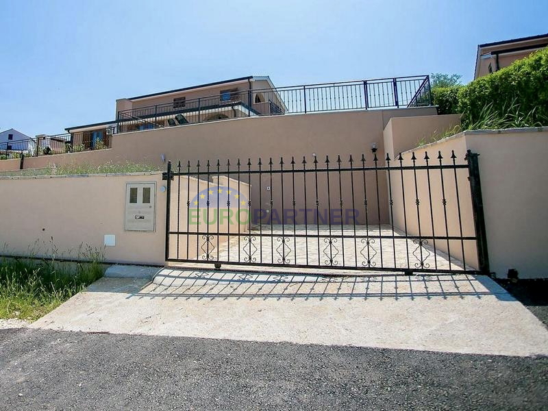 Hiša z odprtim pogledom na naravo, Poreč, 7 km od morja