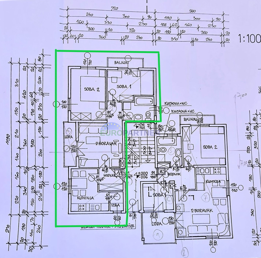 Stanovanje + 2 apartmaja z vrtom 300 m od morja, Poreč