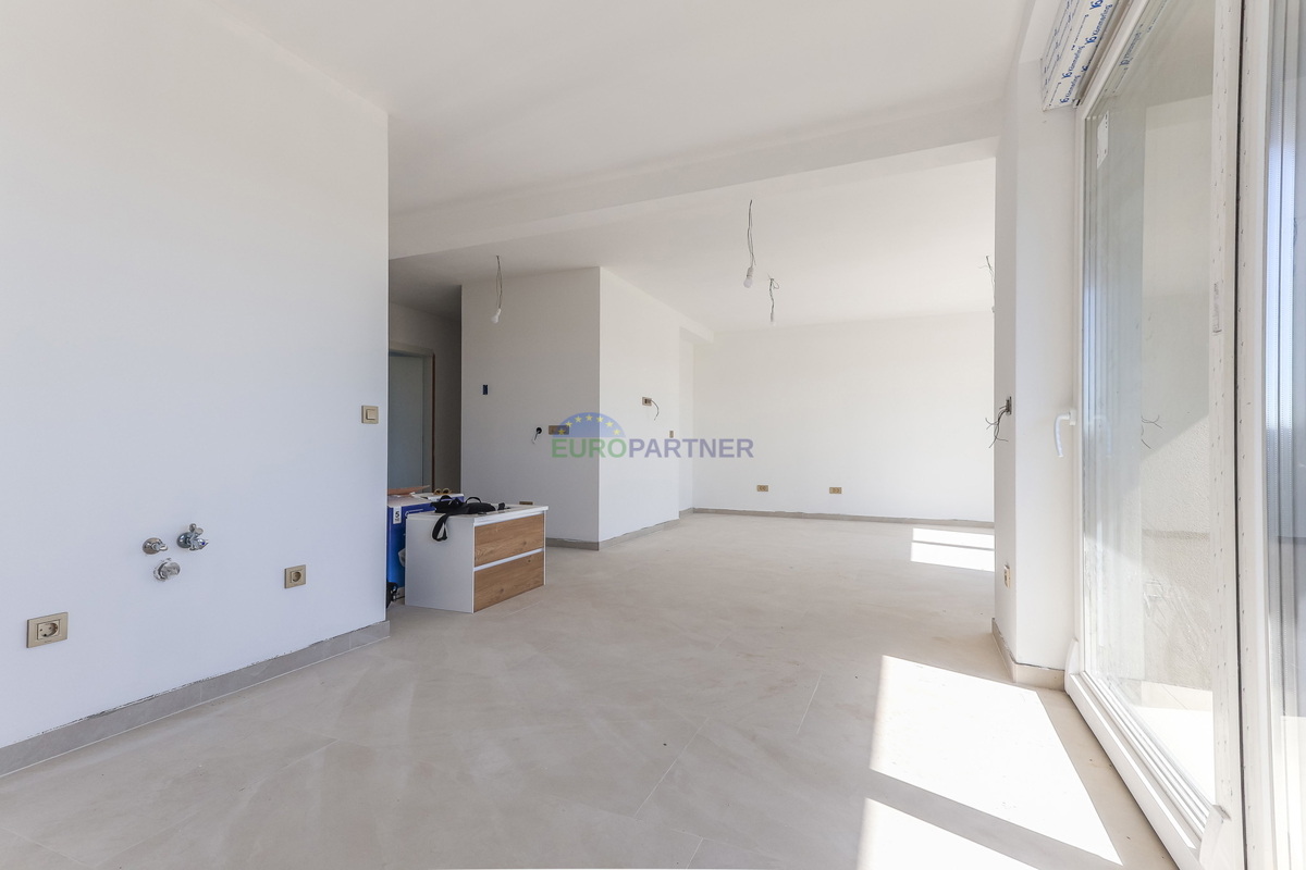 Stanovanje 93 m2 s bazenom, Poreč