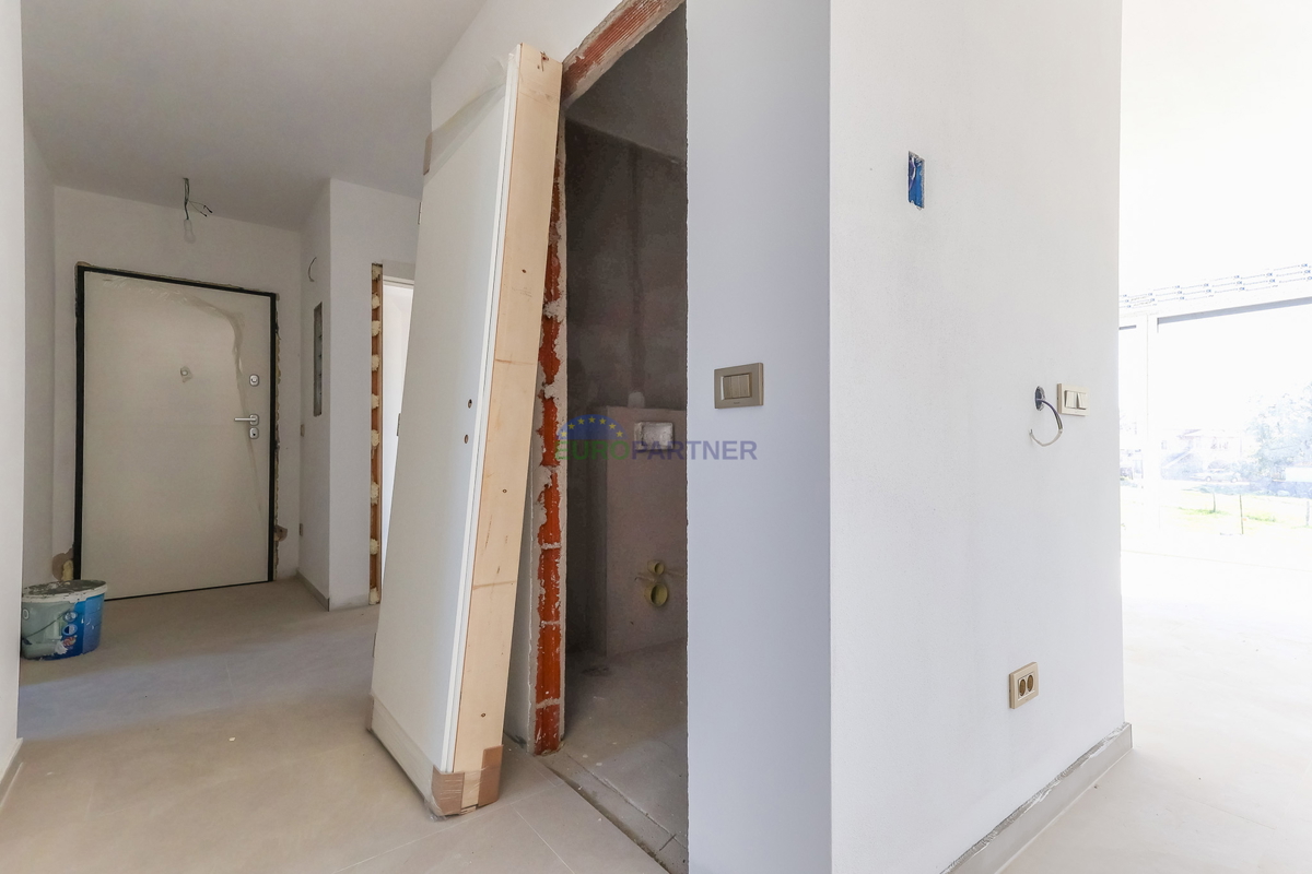 Stanovanje 93 m2 s bazenom, Poreč