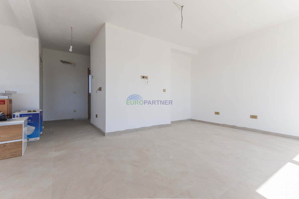 Stanovanje 93 m2 s bazenom, Poreč