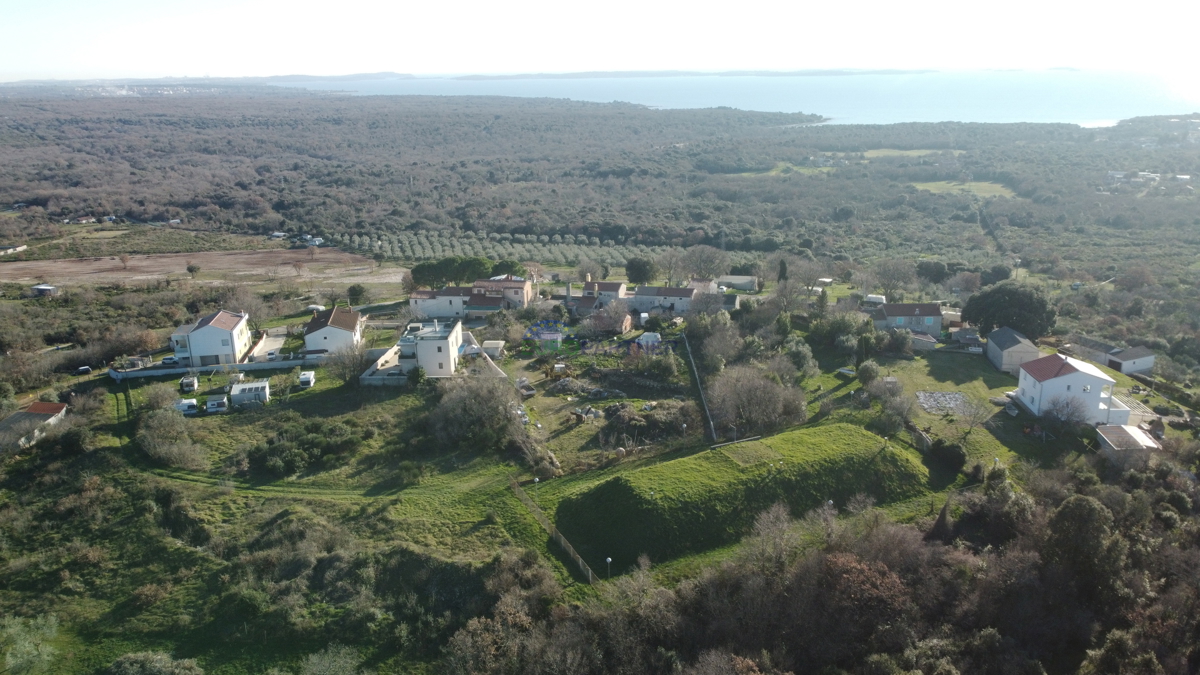 Istra, Vodnjan, gradbeno zemljišče s pogledom na morje