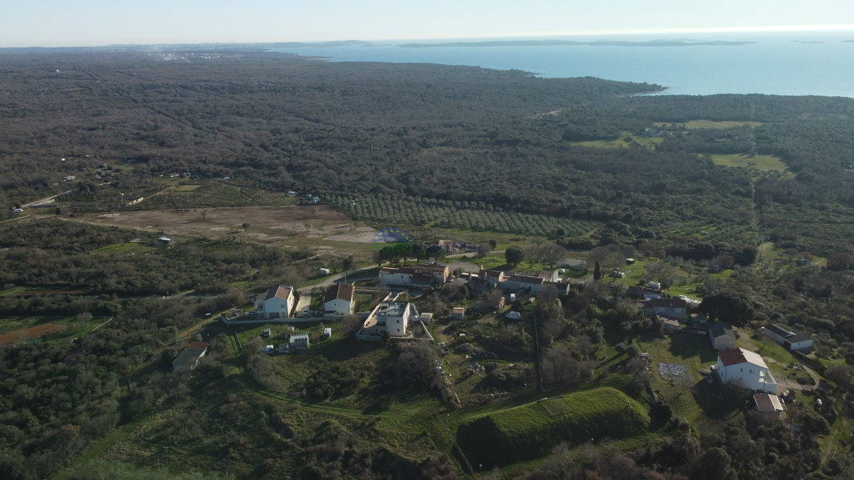 Istra, Vodnjan, gradbeno zemljišče s pogledom na morje