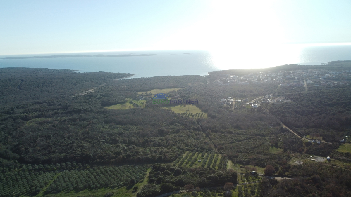 Istra, Vodnjan, gradbeno zemljišče s pogledom na morje