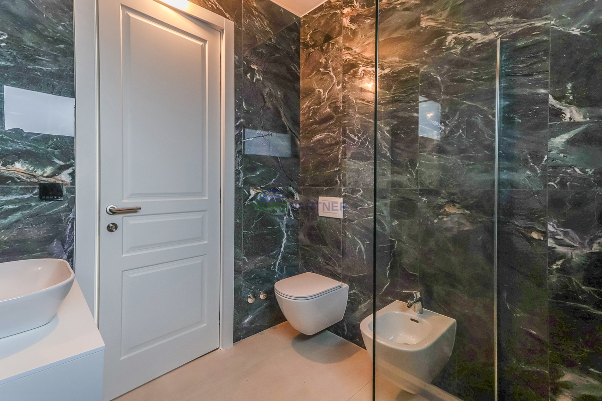 Lepa moderna vila 5 km od Poreča