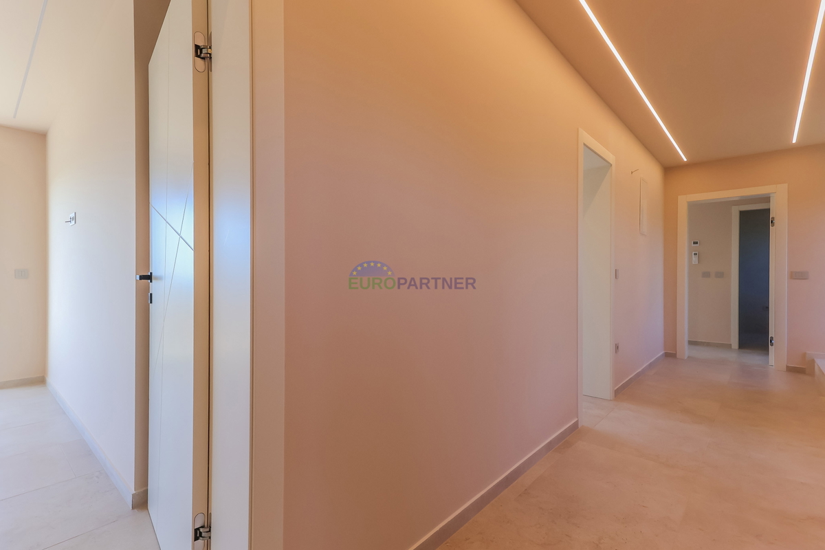 Poreč, Istra, okolica - Luksuzna kuća s bazenom