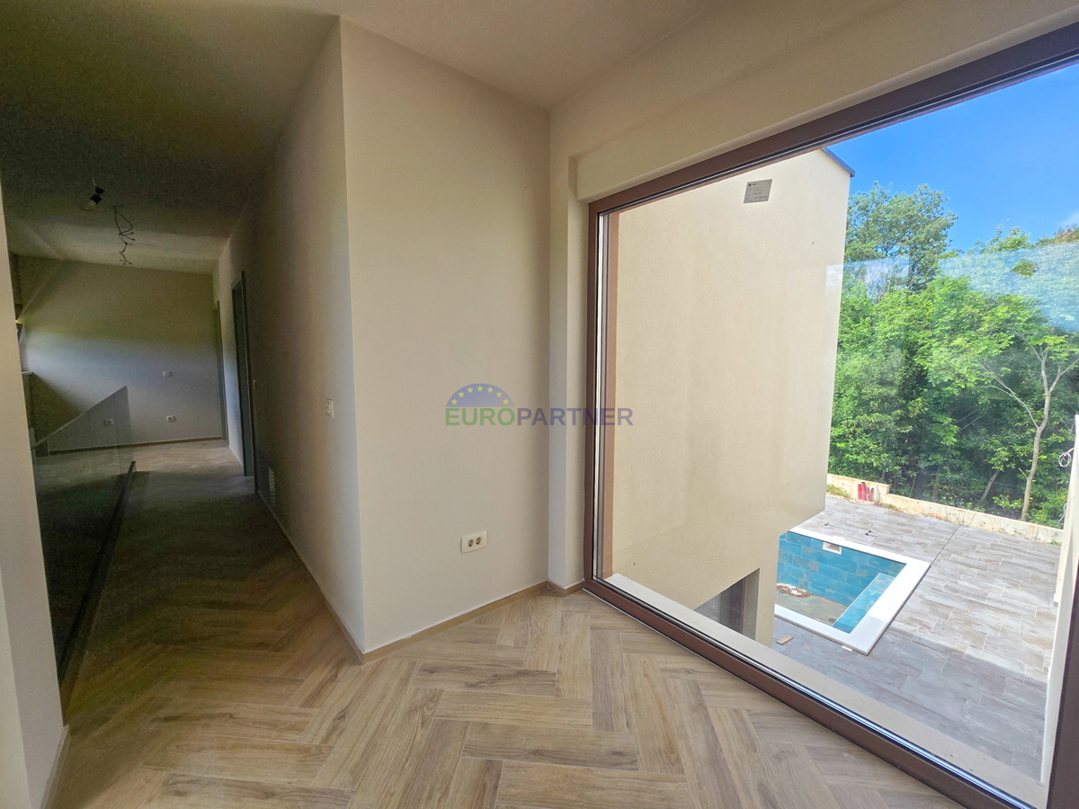 Luksuzna moderna vila z wellnessom, okolica Poreča