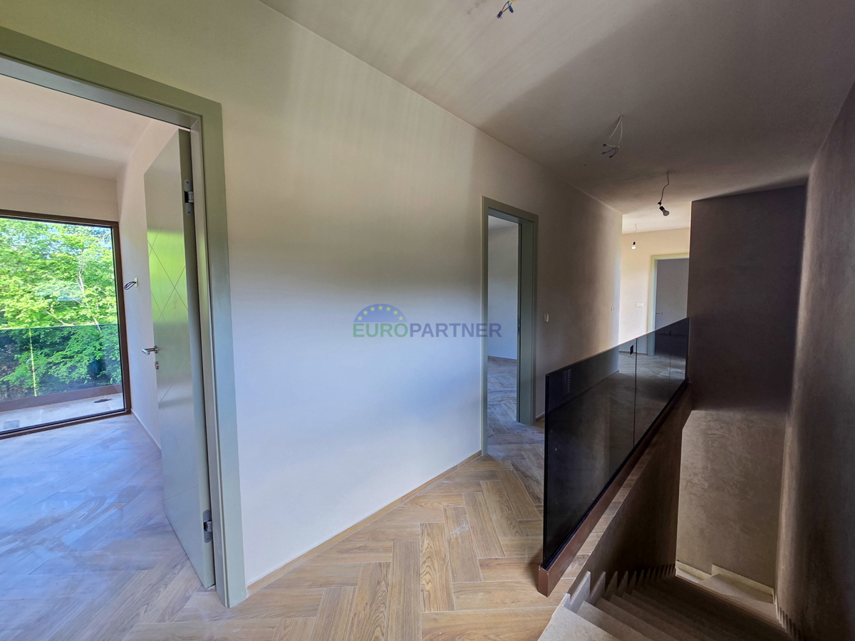 Luksuzna moderna vila z wellnessom, okolica Poreča