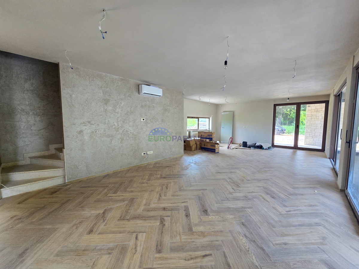 Luksuzna moderna vila z wellnessom, okolica Poreča