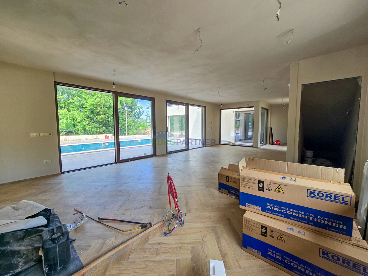 Luksuzna moderna vila z wellnessom, okolica Poreča