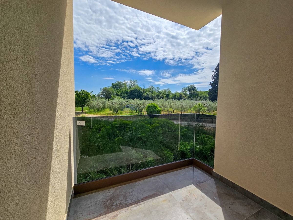 Luksuzna moderna vila z wellnessom, okolica Poreča