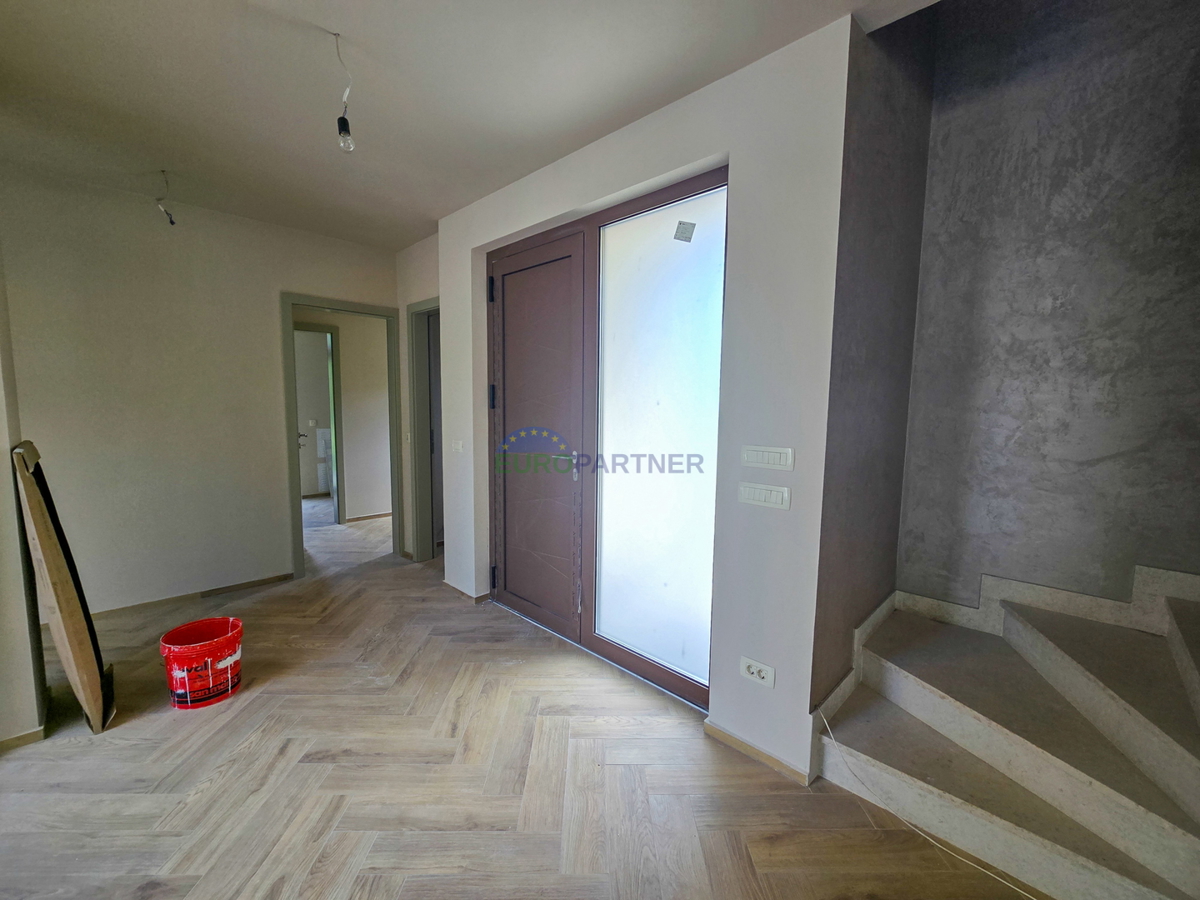Luksuzna moderna vila z wellnessom, okolica Poreča