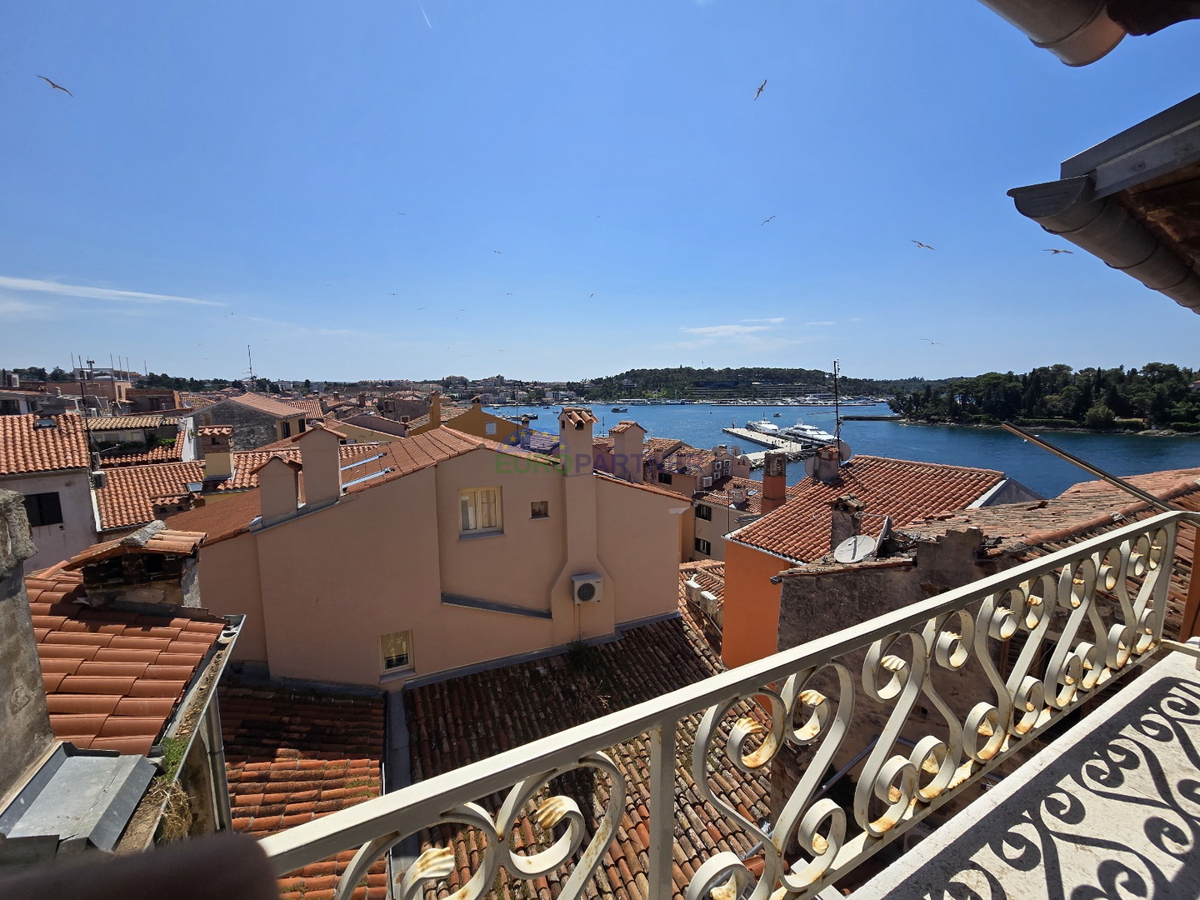 Istra, Rovinj, stanovanje v središču starega mesta s čudovitim pogledom na morje