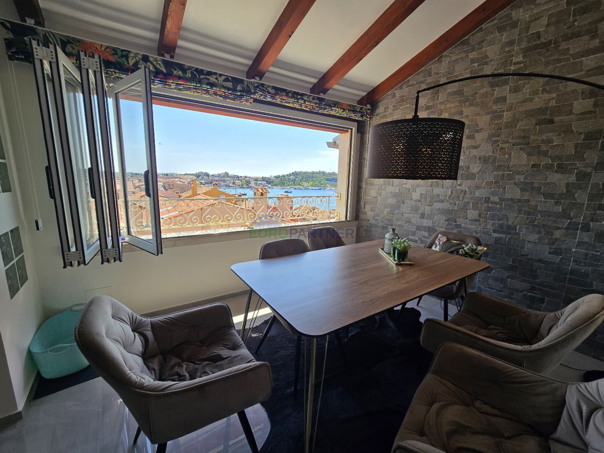 Istra, Rovinj, stanovanje v središču starega mesta s čudovitim pogledom na morje
