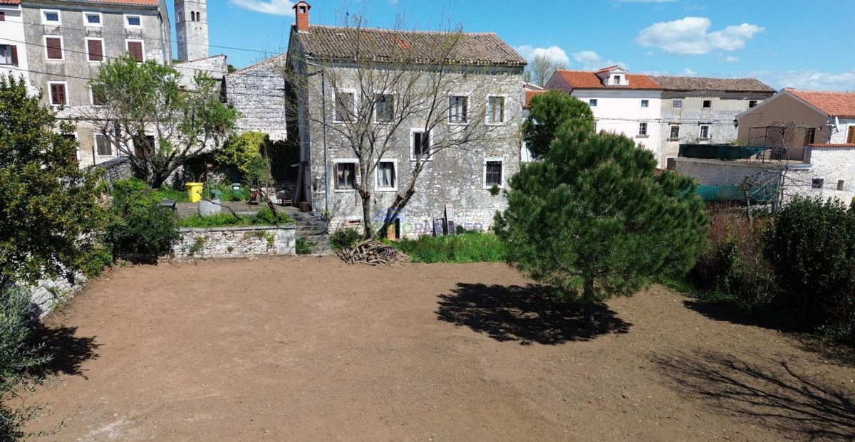 Samostojna hiša za obnovo, Sveti Lovreč