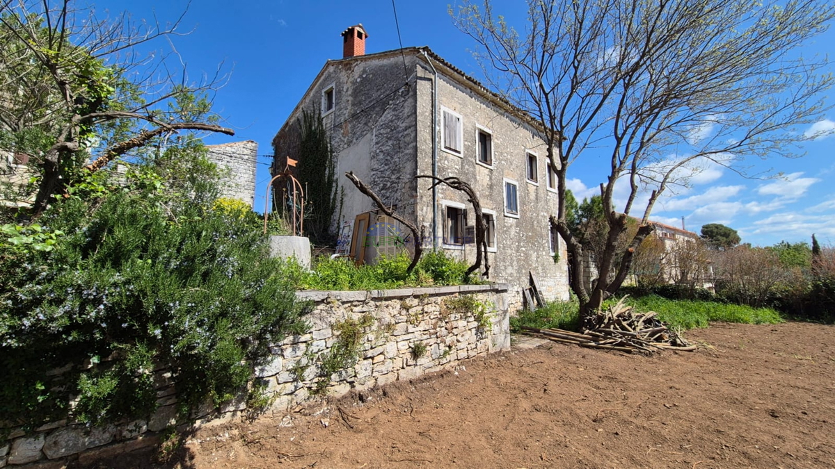 Samostojna hiša za obnovo, Sveti Lovreč