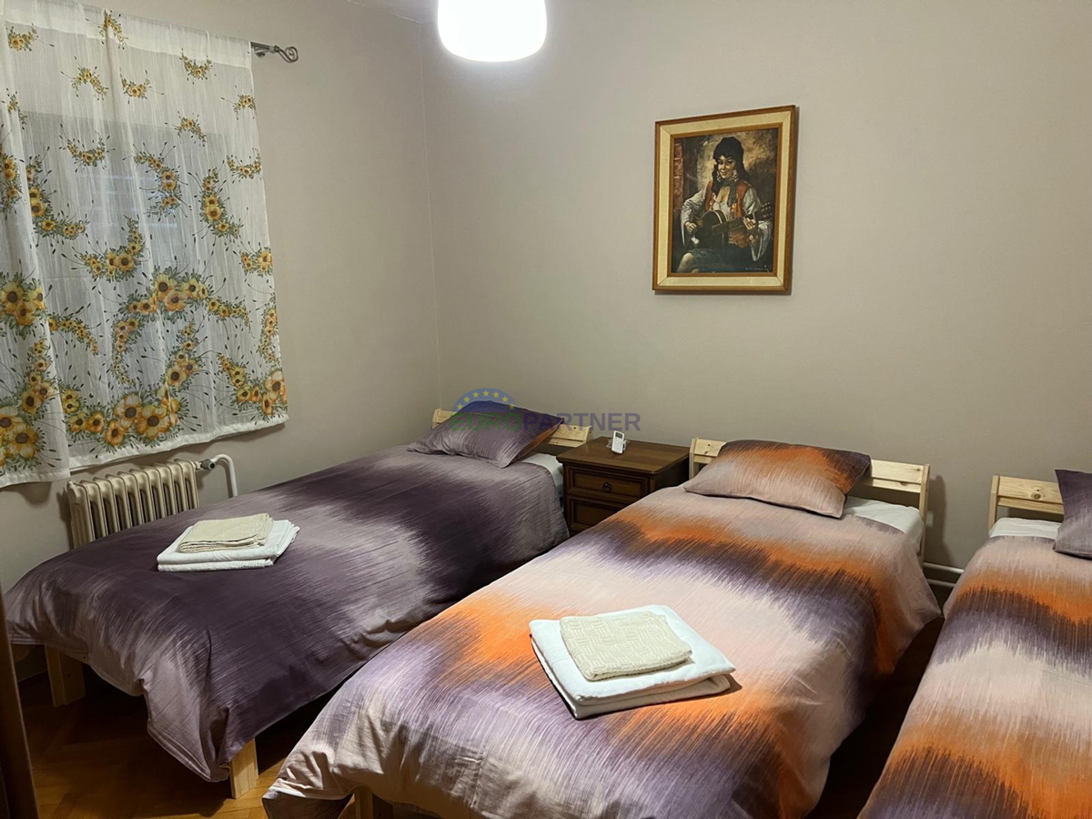 Hiša v središču kraja, 10 km od Poreča, Istra