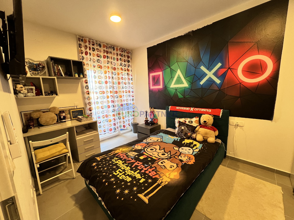 Istra, Novigrad, čudovita vrstna hiša z razgledom na morje