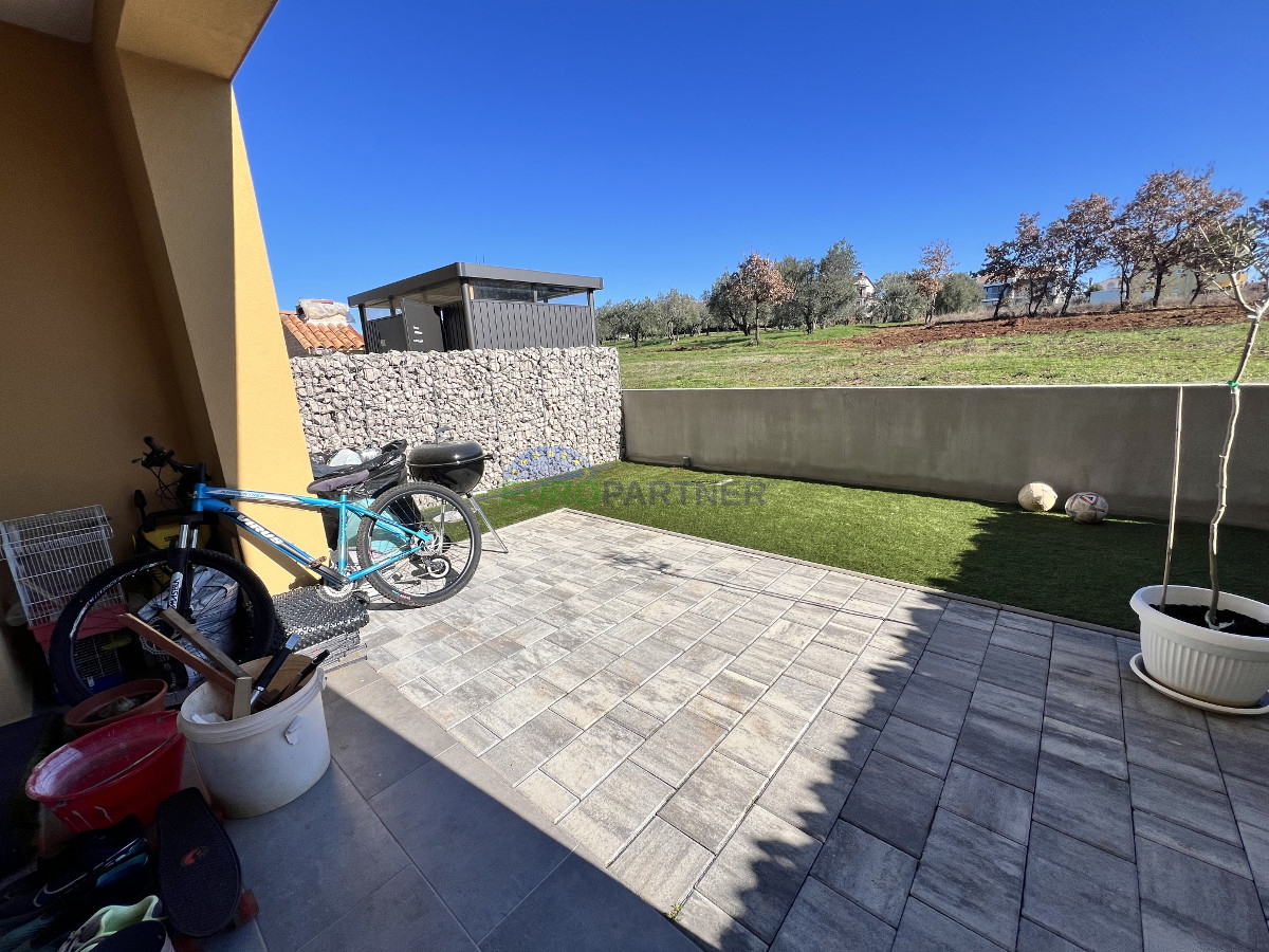 Istra, Novigrad, čudovita vrstna hiša z razgledom na morje