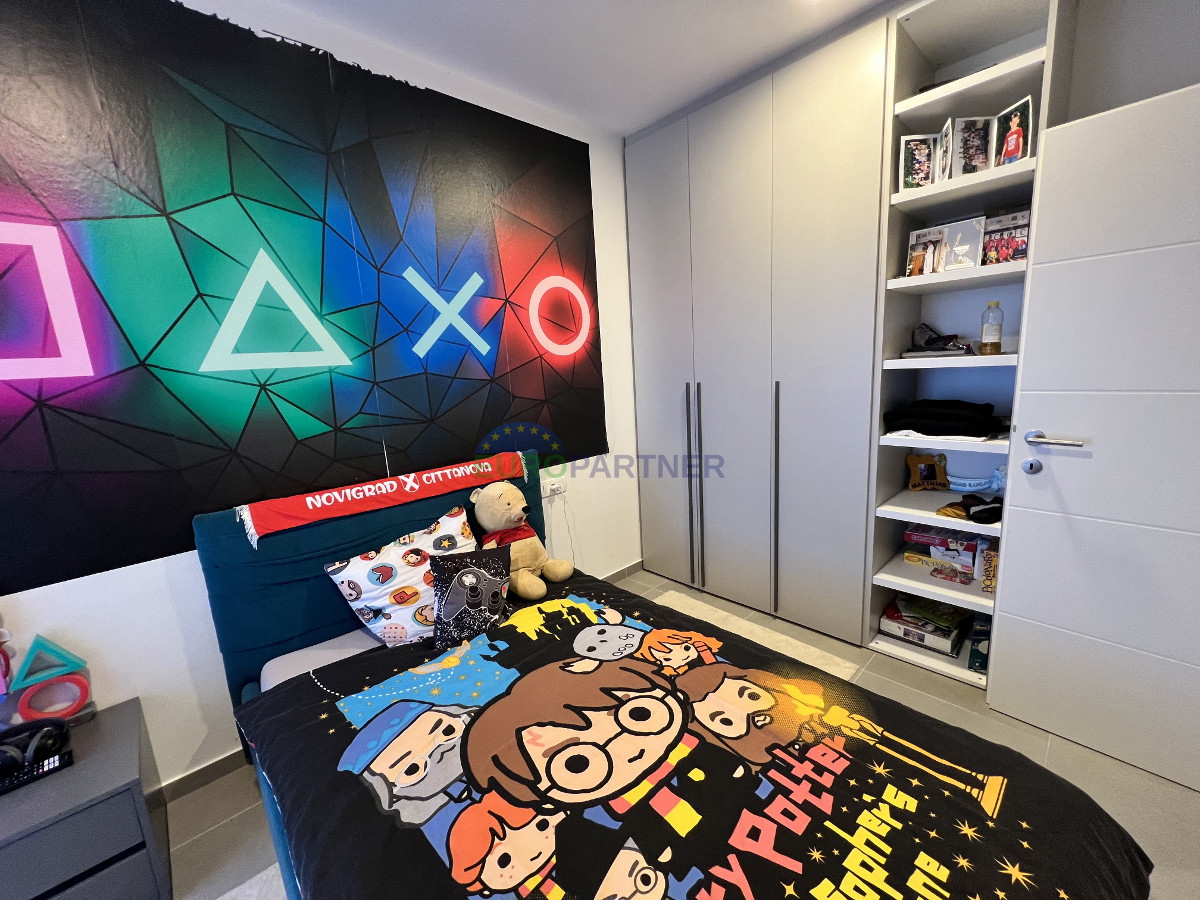 Istra, Novigrad, čudovita vrstna hiša z razgledom na morje