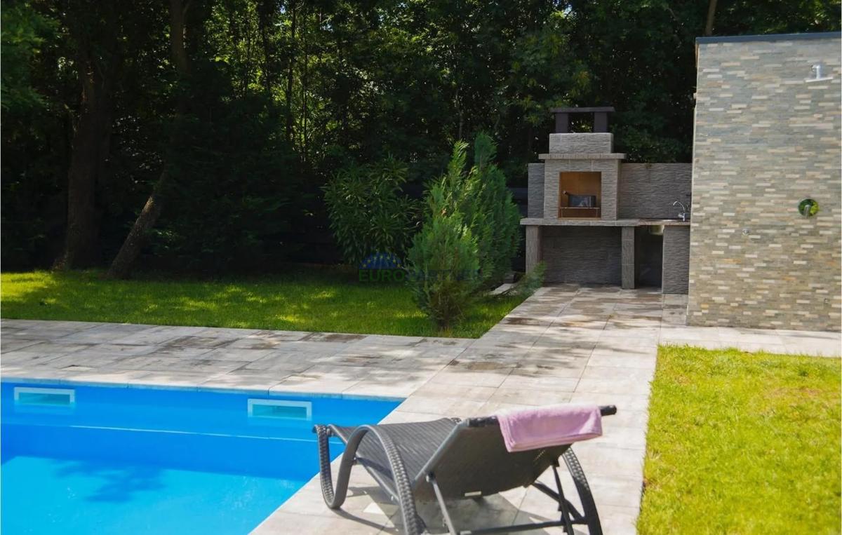 Istra, Vodnjan, moderna in lepa pritlična hiša s bazenom