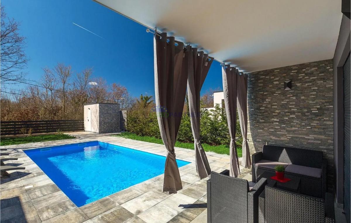 Istra, Vodnjan, moderna in lepa pritlična hiša s bazenom