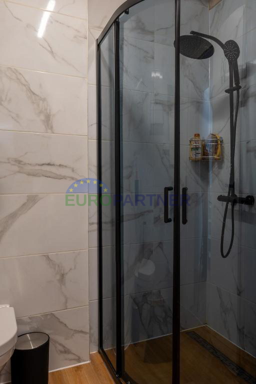 Renovirana istrska kamnita hiša s bazenom – 3 km od Poreča