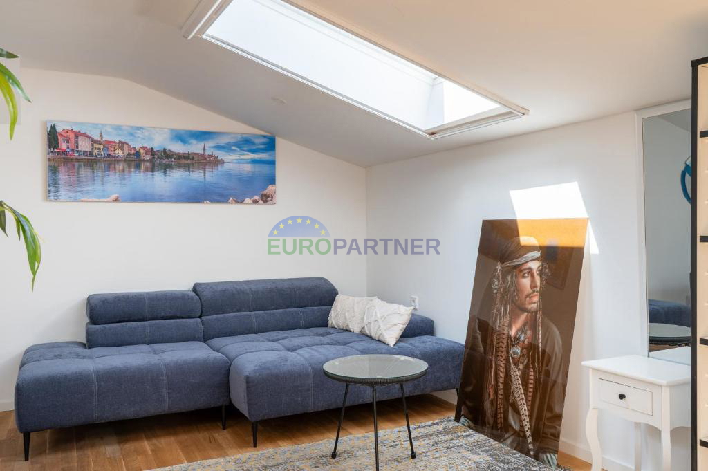 Renovirana istrska kamnita hiša s bazenom – 3 km od Poreča