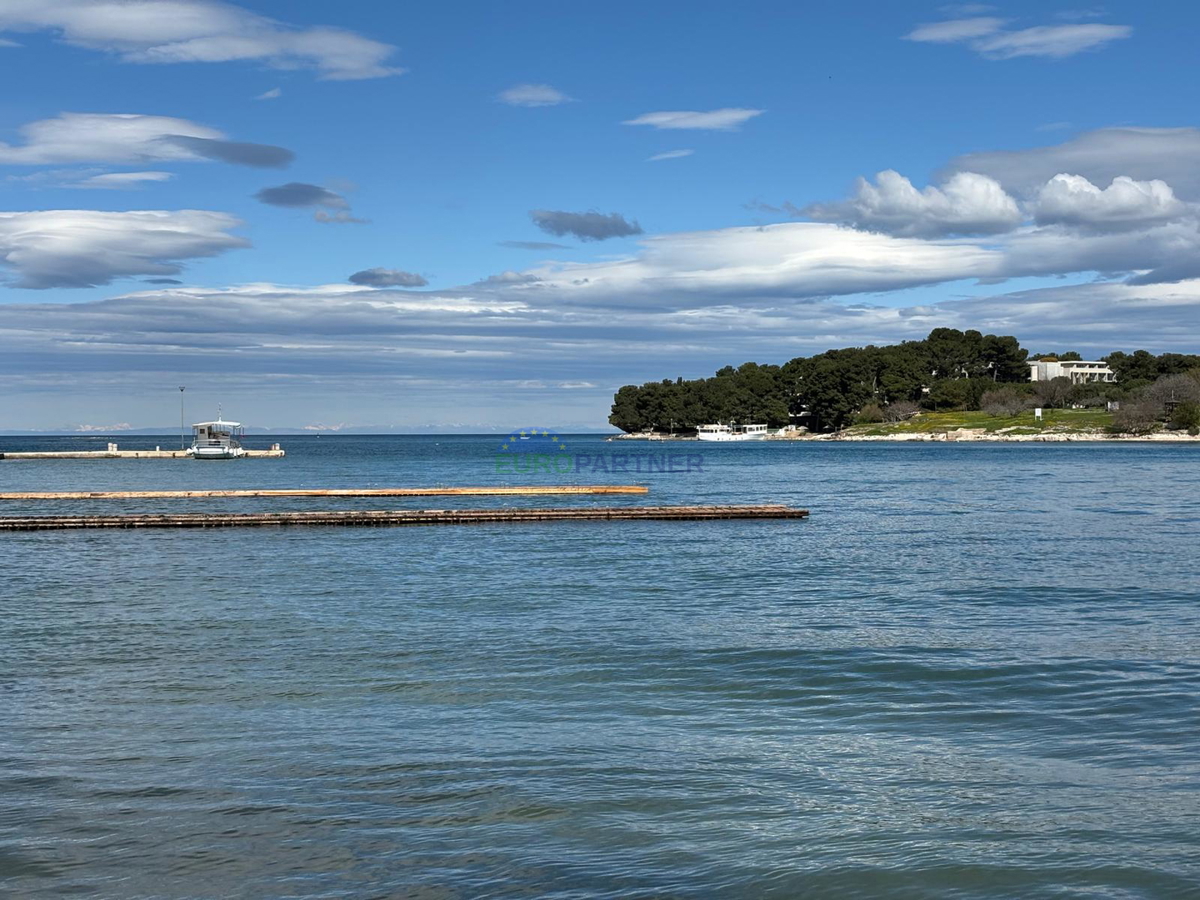 Novogradnja sodobne zasnove 5 km od Poreča, Istra