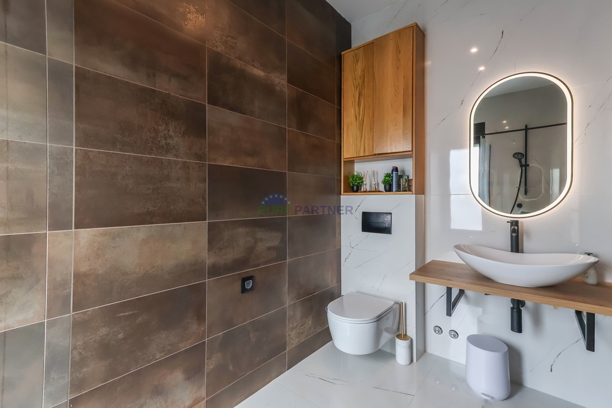 Novogradnja sodobne zasnove 5 km od Poreča, Istra