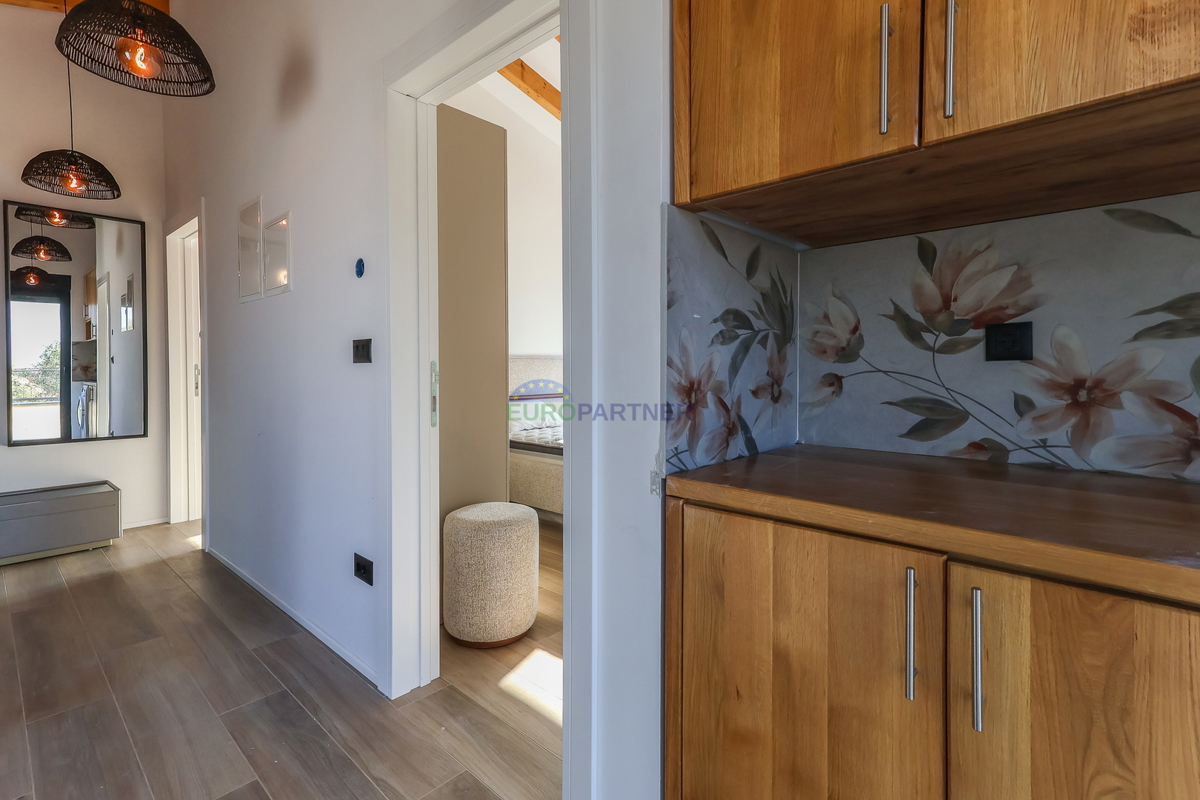 Novogradnja sodobne zasnove 5 km od Poreča, Istra