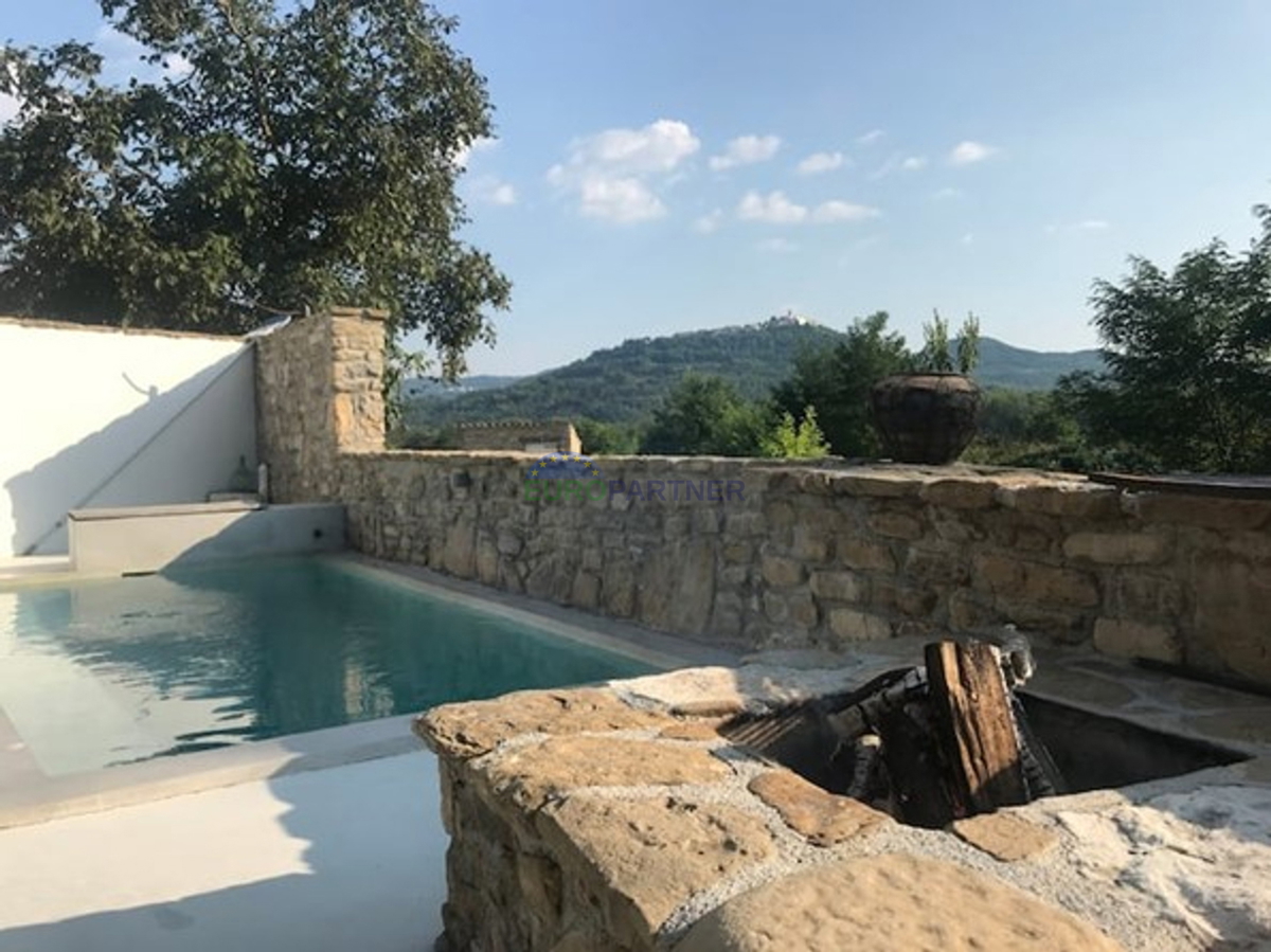 Istra, Motovun, dizajnerska kamnita čudovita hiša v srcu Istre