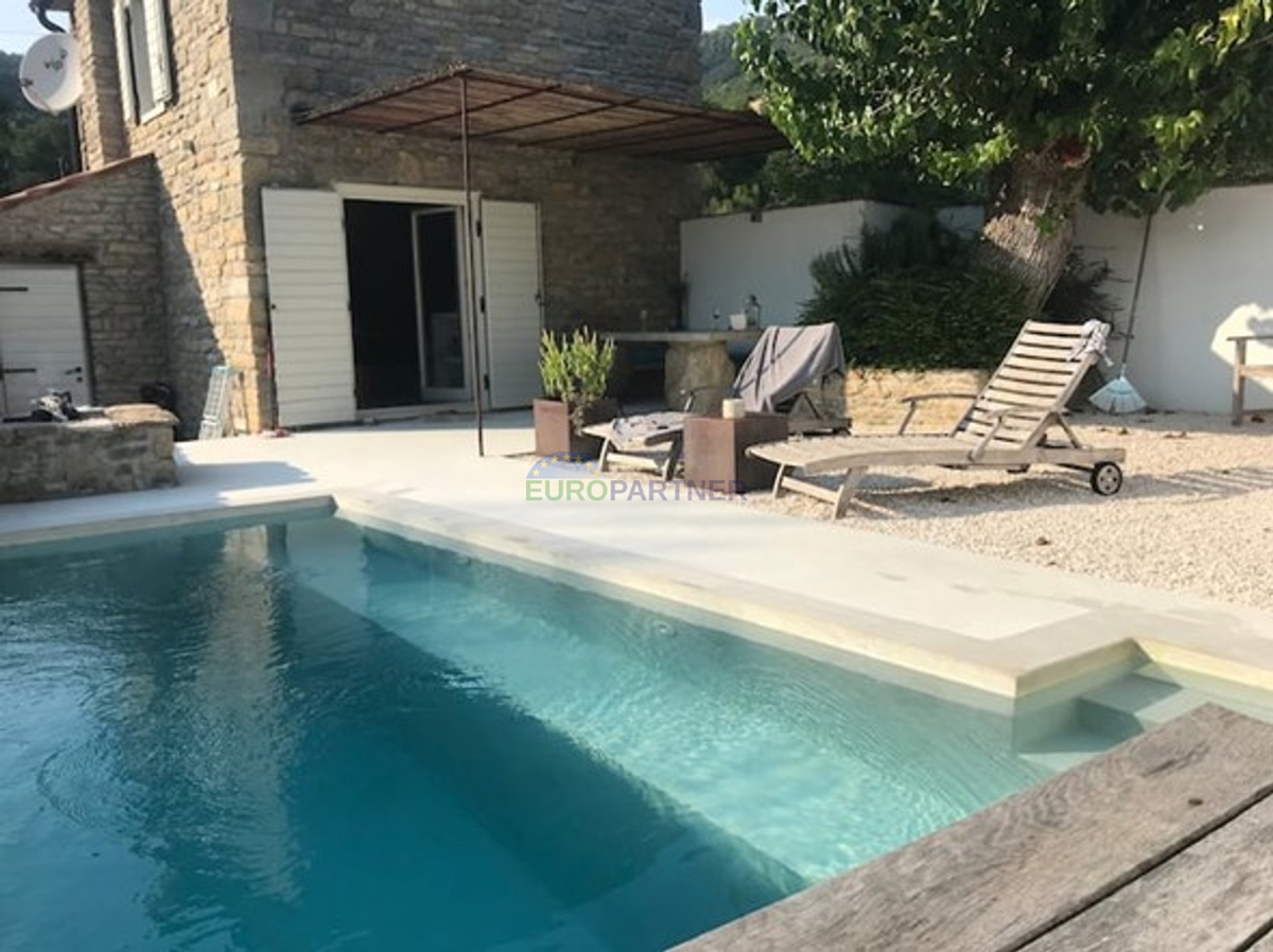 Istra, Motovun, dizajnerska kamnita čudovita hiša v srcu Istre