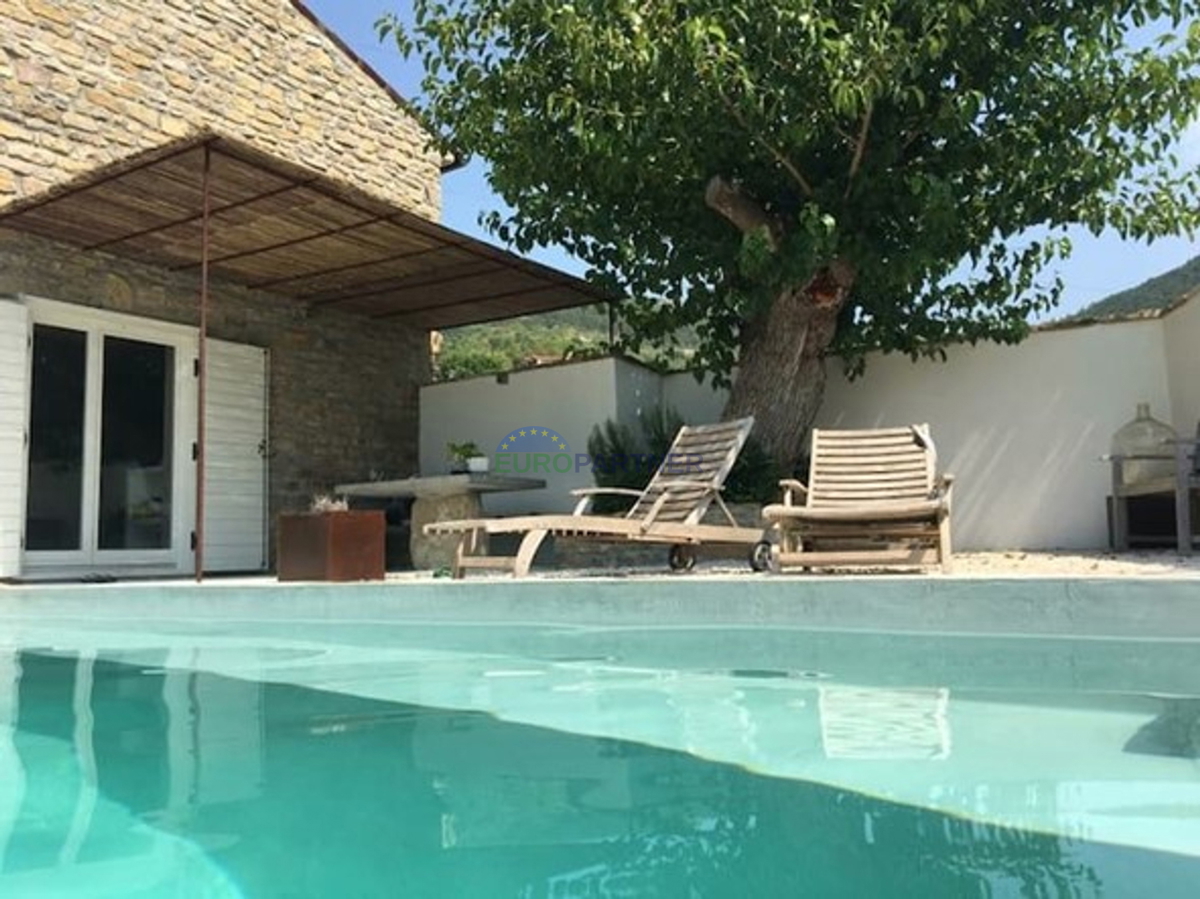 Istra, Motovun, dizajnerska kamnita čudovita hiša v srcu Istre